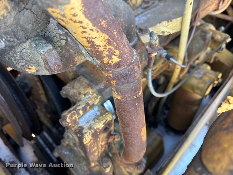 image for item EF2362 Caterpillar 951C track loader