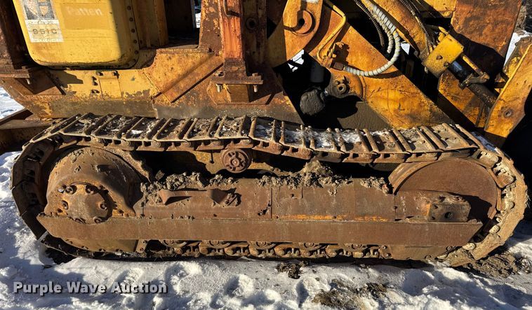 image for item EF2362 Caterpillar 951C track loader
