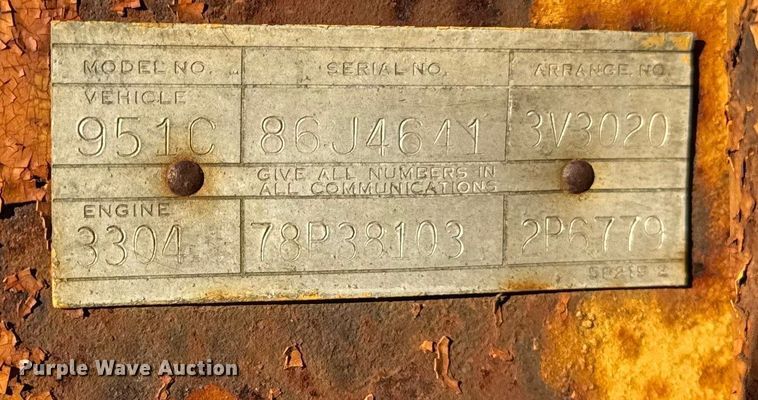 image for item EF2362 Caterpillar 951C track loader