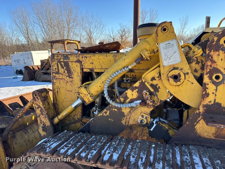 image for item EF2363 Caterpillar 951C track loader