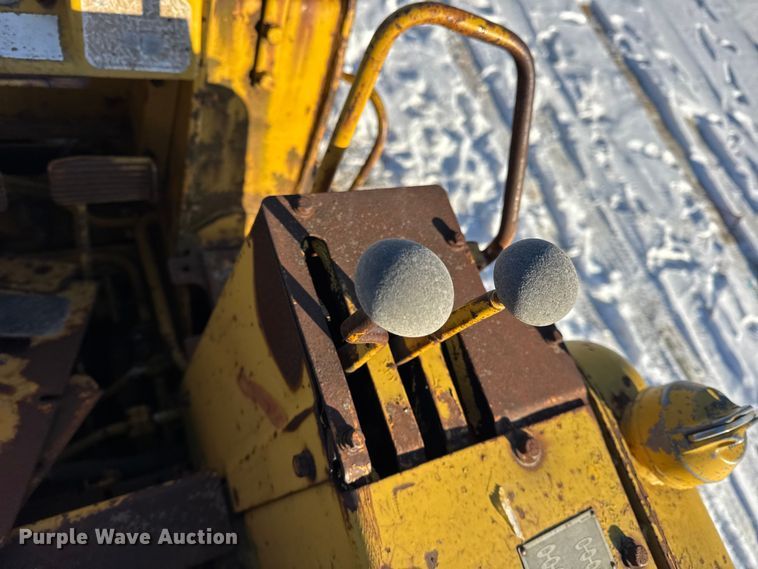 image for item EF2363 Caterpillar 951C track loader