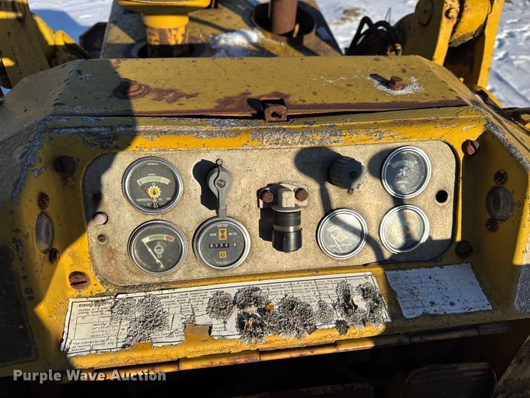 image for item EF2363 Caterpillar 951C track loader