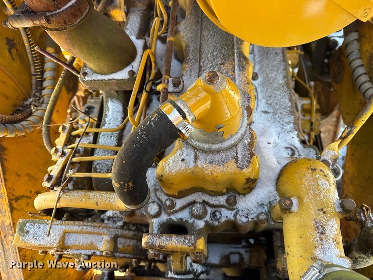 image for item EF2363 Caterpillar 951C track loader