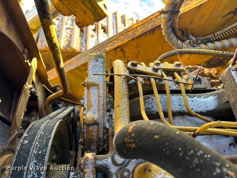 image for item EF2363 Caterpillar 951C track loader