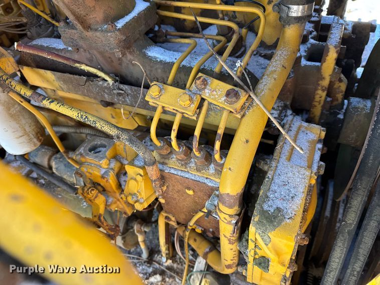 image for item EF2363 Caterpillar 951C track loader