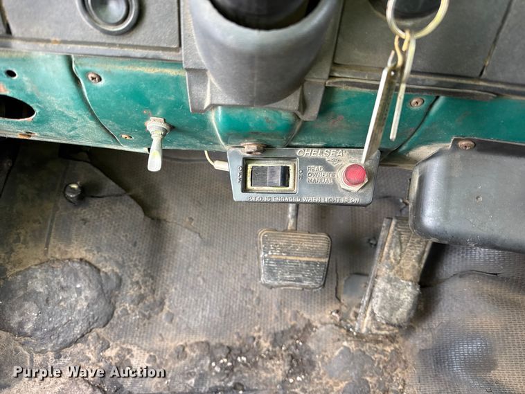 image for item EF2367 1986 GMC C7000 oil distributor truck