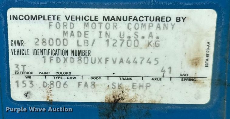 image for item EF2368 1985 Ford C8000 oil distributor truck
