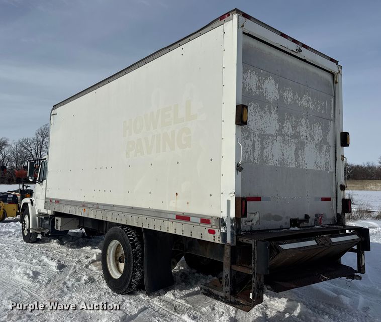 image for item EF2369 1996 Freightliner FL70 box truck