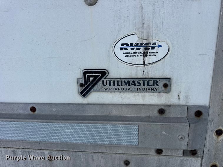 image for item EF2369 1996 Freightliner FL70 box truck