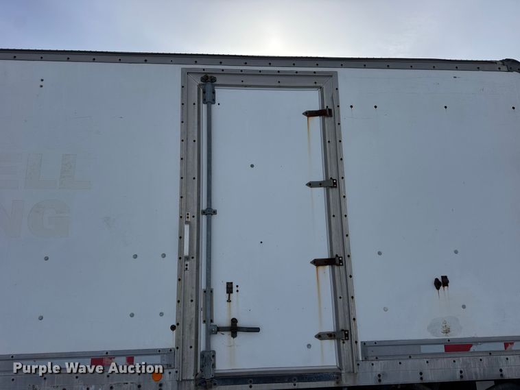 image for item EF2369 1996 Freightliner FL70 box truck