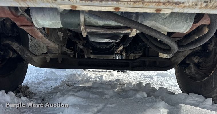 image for item EF2369 1996 Freightliner FL70 box truck