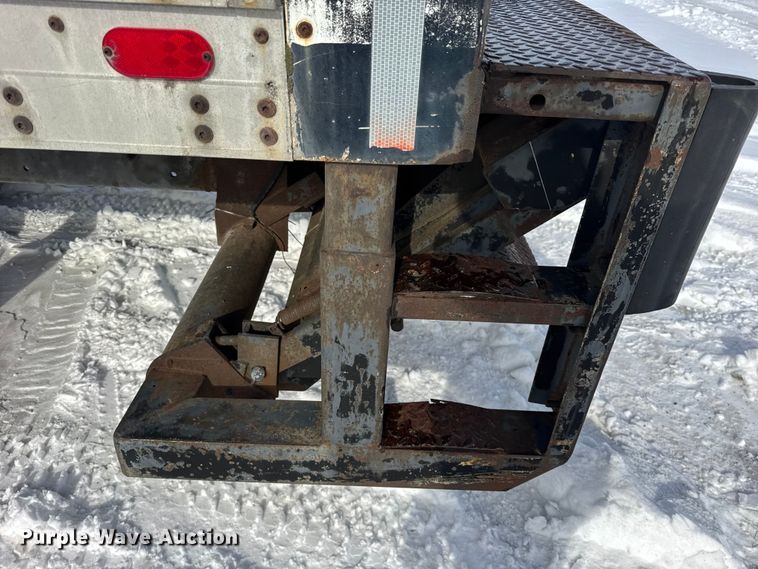 image for item EF2369 1996 Freightliner FL70 box truck