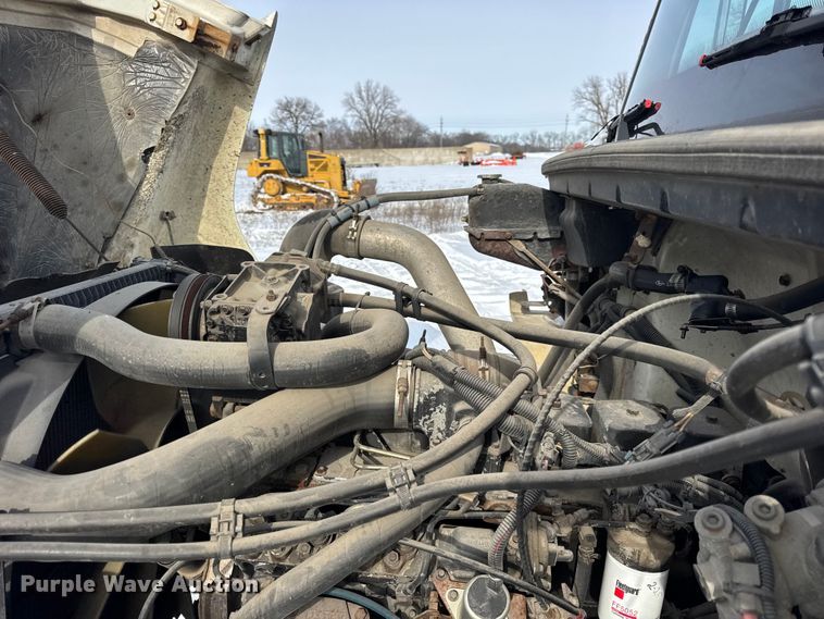 image for item EF2369 1996 Freightliner FL70 box truck