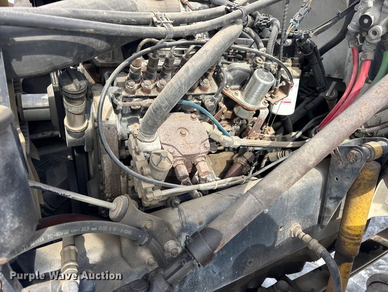 image for item EF2369 1996 Freightliner FL70 box truck