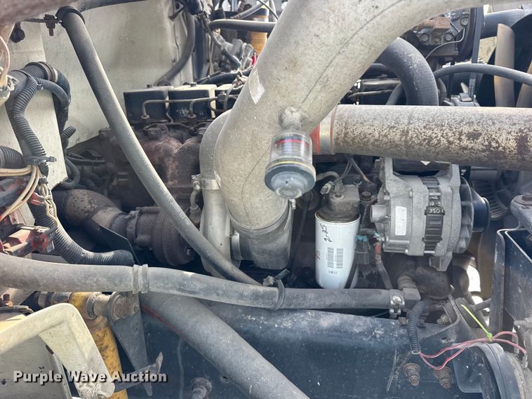 image for item EF2369 1996 Freightliner FL70 box truck