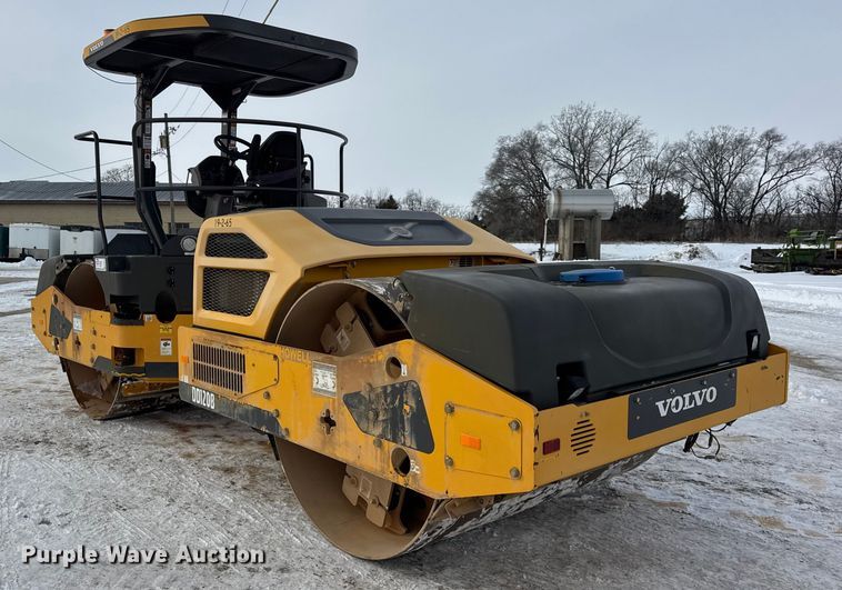 image for item EF2373 2016 Volvo DD120B double drum vibratory roller