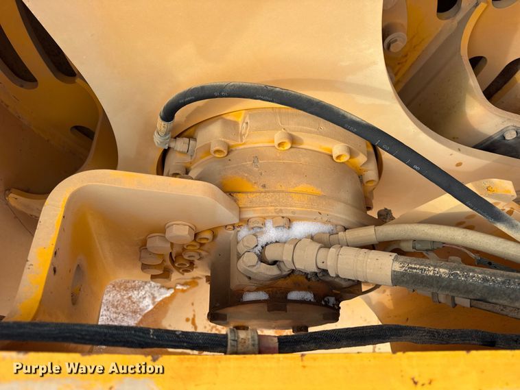 image for item EF2373 2016 Volvo DD120B double drum vibratory roller