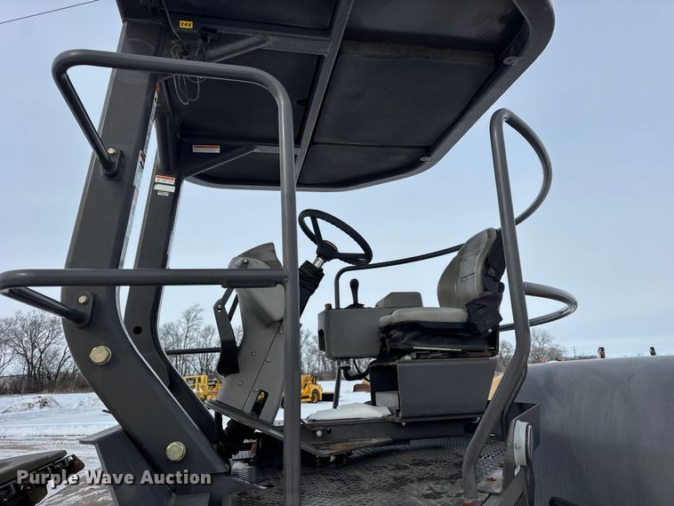 image for item EF2373 2016 Volvo DD120B double drum vibratory roller