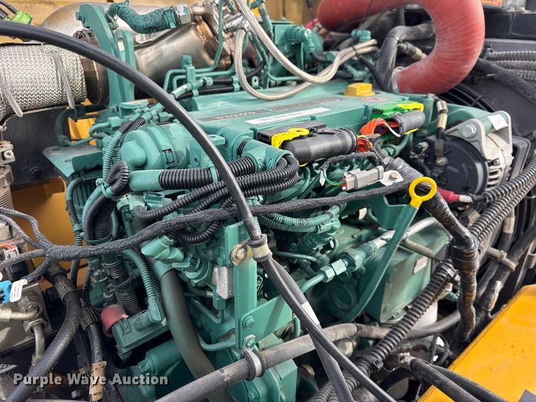 image for item EF2373 2016 Volvo DD120B double drum vibratory roller