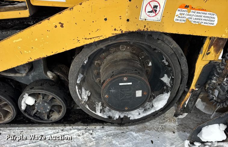 image for item EF2374 2010 Caterpillar AP1055D paver