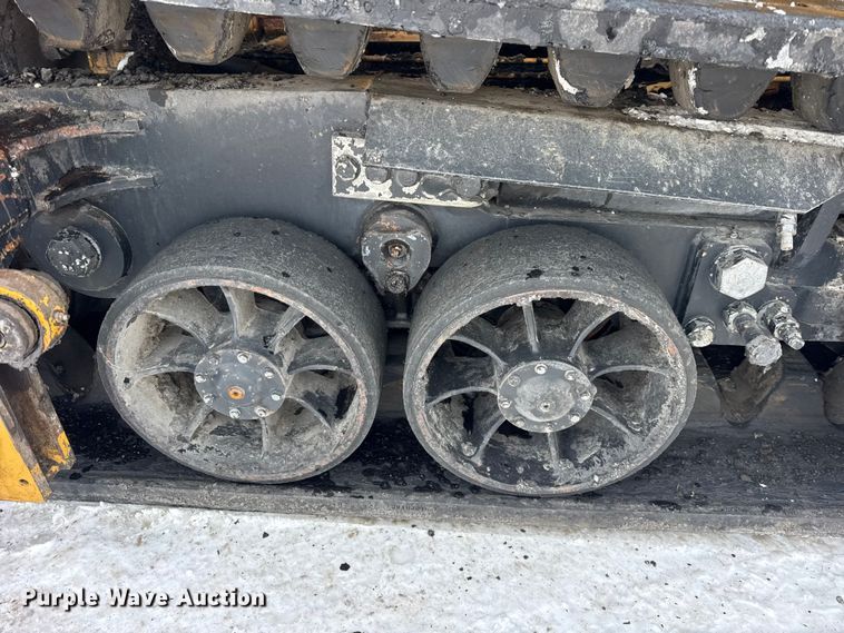 image for item EF2374 2010 Caterpillar AP1055D paver