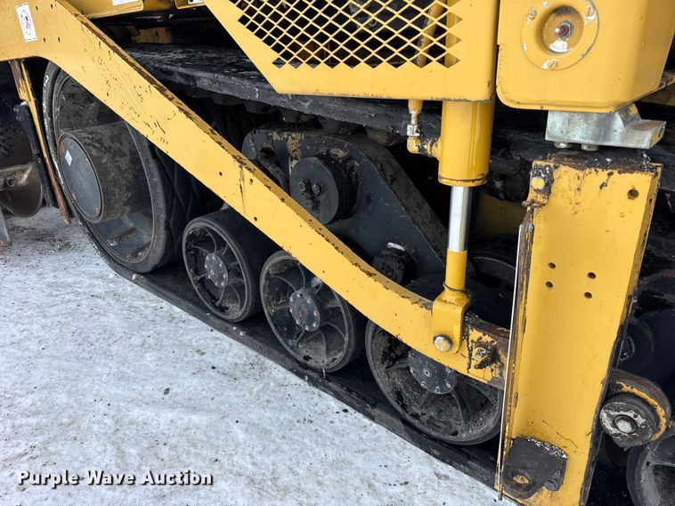 image for item EF2374 2010 Caterpillar AP1055D paver