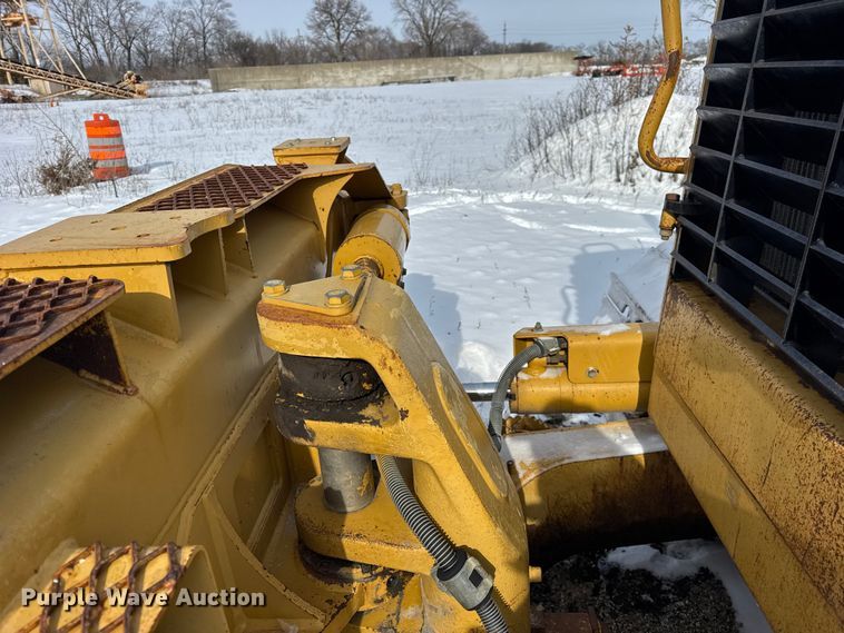 image for item EF2375 2008 Caterpillar D6N XL dozer