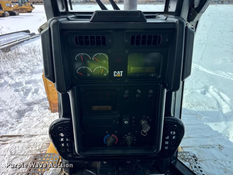 image for item EF2375 2008 Caterpillar D6N XL dozer