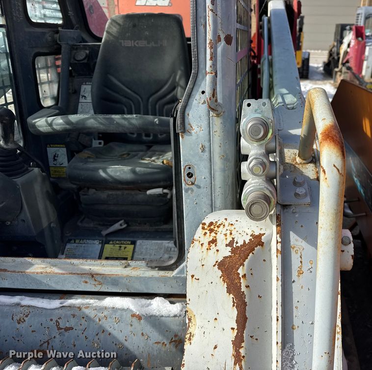 image for item EF2376 2008 Takeuchi TL140 skid steer loader