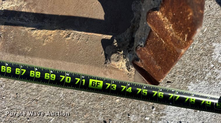 image for item EF2380 2008 Takeuchi TL240 skid steer loader