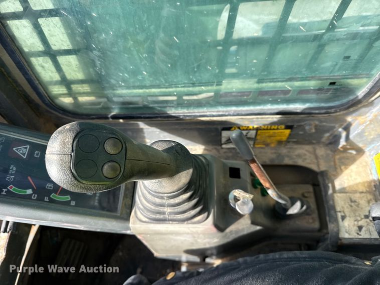 image for item EF2381 2007 Takeuchi TL140 skid steer loader