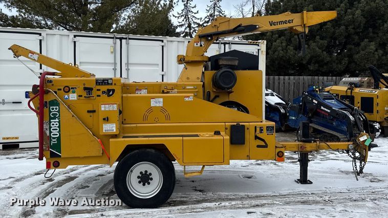 image for item EF2393 2024 Vermeer BC1800XL wood chipper