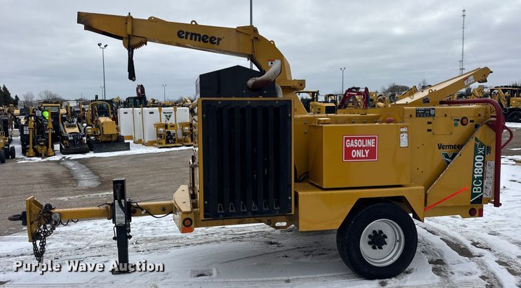 image for item EF2393 2024 Vermeer BC1800XL wood chipper