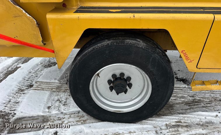 image for item EF2393 2024 Vermeer BC1800XL wood chipper