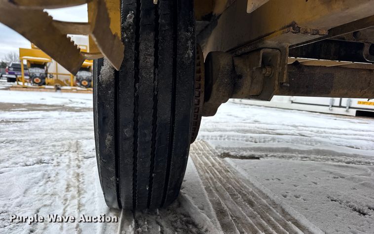 image for item EF2393 2024 Vermeer BC1800XL wood chipper