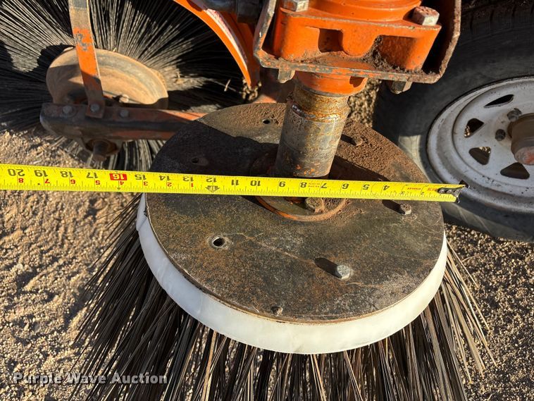 image for item EF6314 Broce RJT350 broom