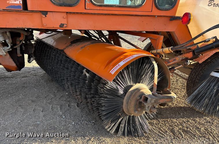 image for item EF6314 Broce RJT350 broom