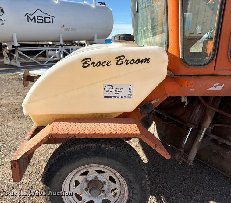 image for item EF6315 Broce RJT350 broom