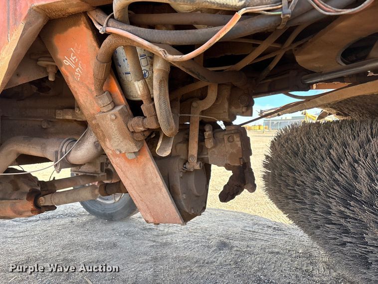 image for item EF6315 Broce RJT350 broom