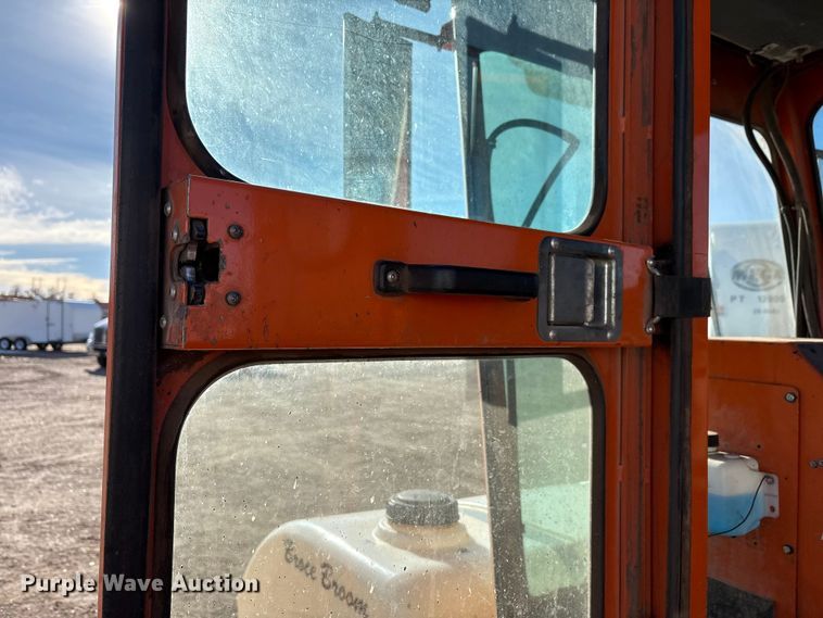 image for item EF6315 Broce RJT350 broom