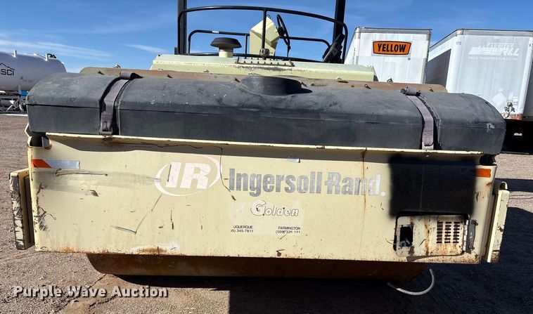 image for item EF6316 Ingersoll Rand DD-130 double drum vibratory roller