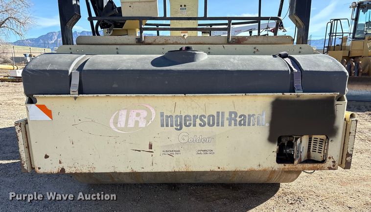 image for item EF6316 Ingersoll Rand DD-130 double drum vibratory roller