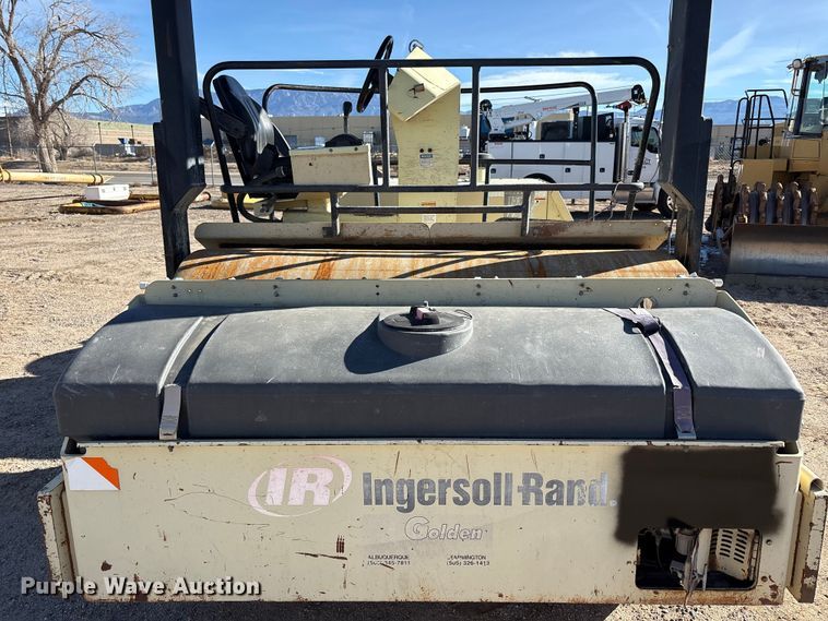 image for item EF6316 Ingersoll Rand DD-130 double drum vibratory roller