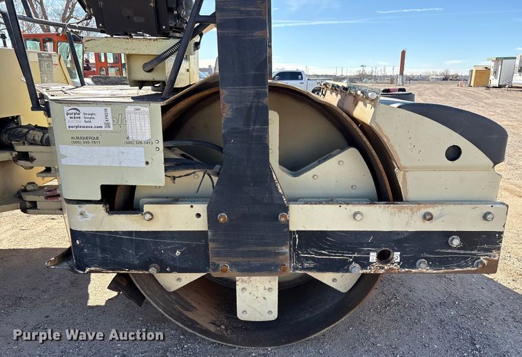 image for item EF6316 Ingersoll Rand DD-130 double drum vibratory roller