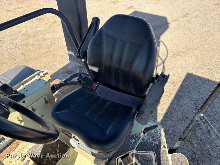 image for item EF6316 Ingersoll Rand DD-130 double drum vibratory roller