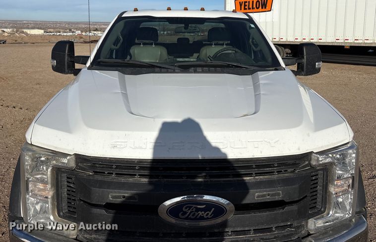 image for item EF6317 2019 Ford F450 Ext. Cab truck cab and chassis