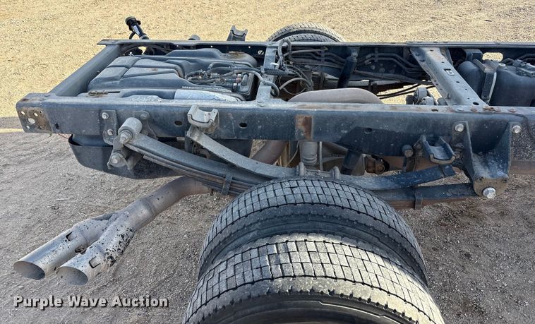 image for item EF6317 2019 Ford F450 Ext. Cab truck cab and chassis