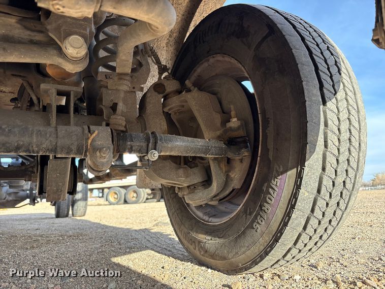 image for item EF6317 2019 Ford F450 Ext. Cab truck cab and chassis