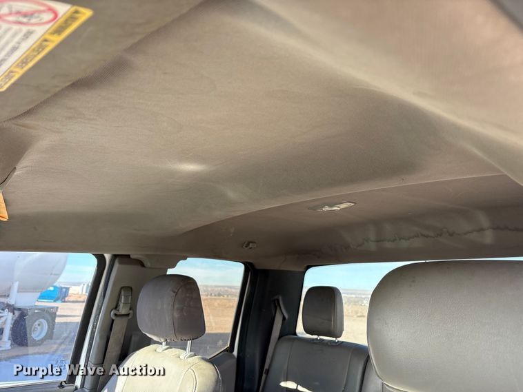 image for item EF6317 2019 Ford F450 Ext. Cab truck cab and chassis