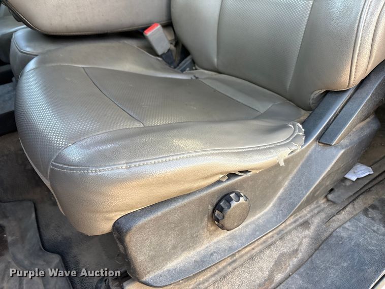 image for item EF6317 2019 Ford F450 Ext. Cab truck cab and chassis